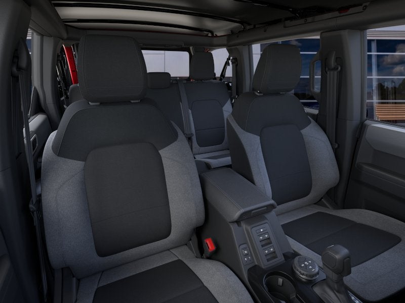 2026 Ford Bronco Big Bend PAINTED HARD TOP