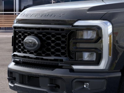 2026 Ford F-350SD Lariat Transit