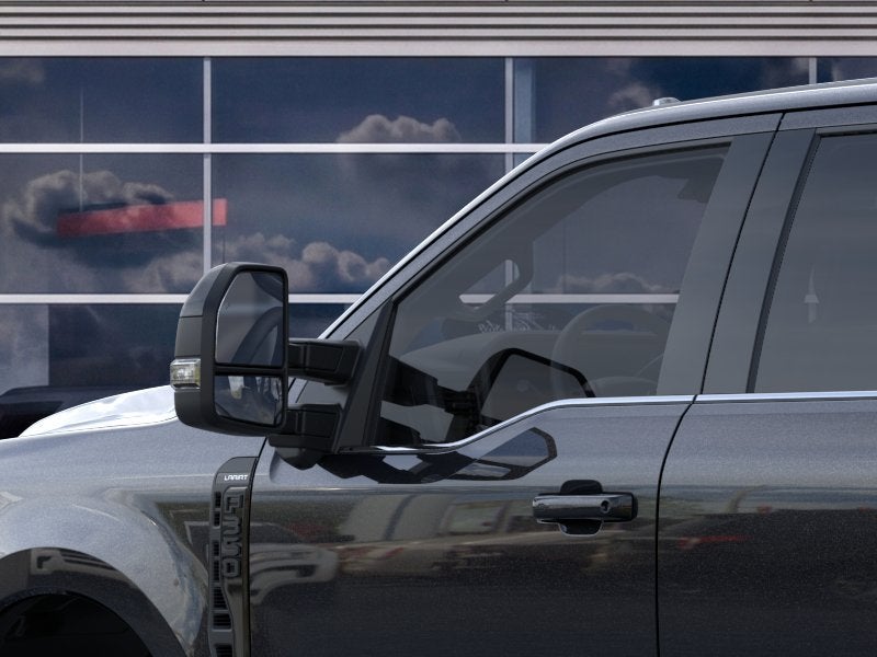 2026 Ford F-350SD Lariat Transit