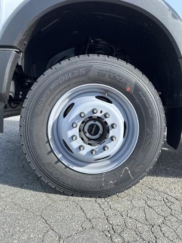 2025 Ford F-600SD XL