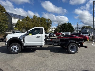2025 Ford F-600SD XL