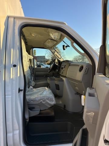 2026 Ford E-350SD Base Enclosed Utility Body