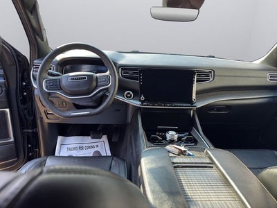 2023 Jeep Wagoneer L Series III