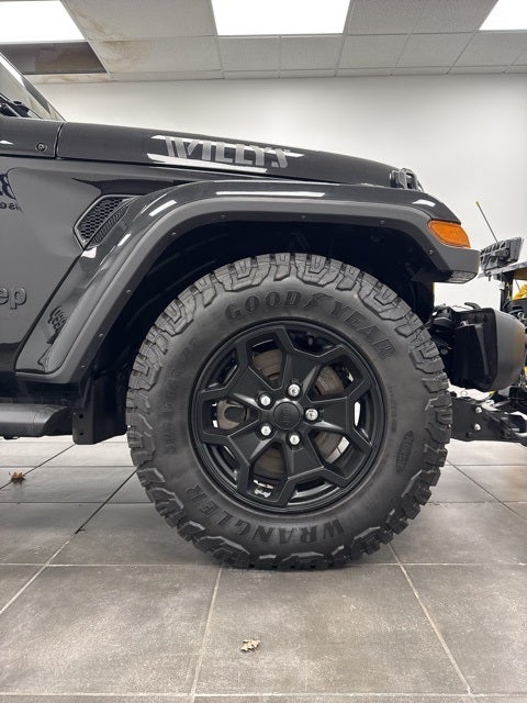 2022 Jeep Gladiator Willys PLOW TRUCK