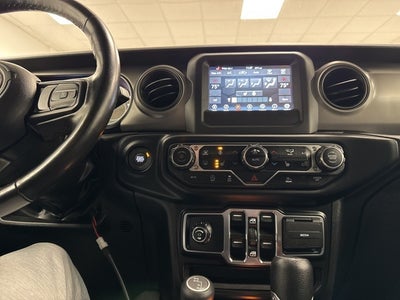 2022 Jeep Gladiator Willys PLOW TRUCK