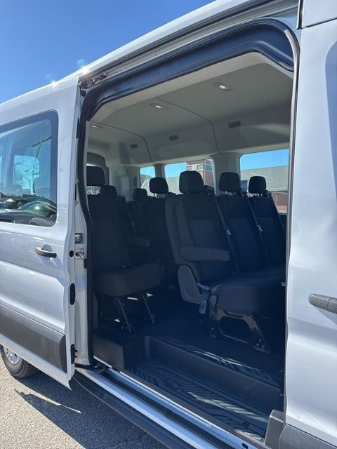 2022 Ford Transit-350 XLT