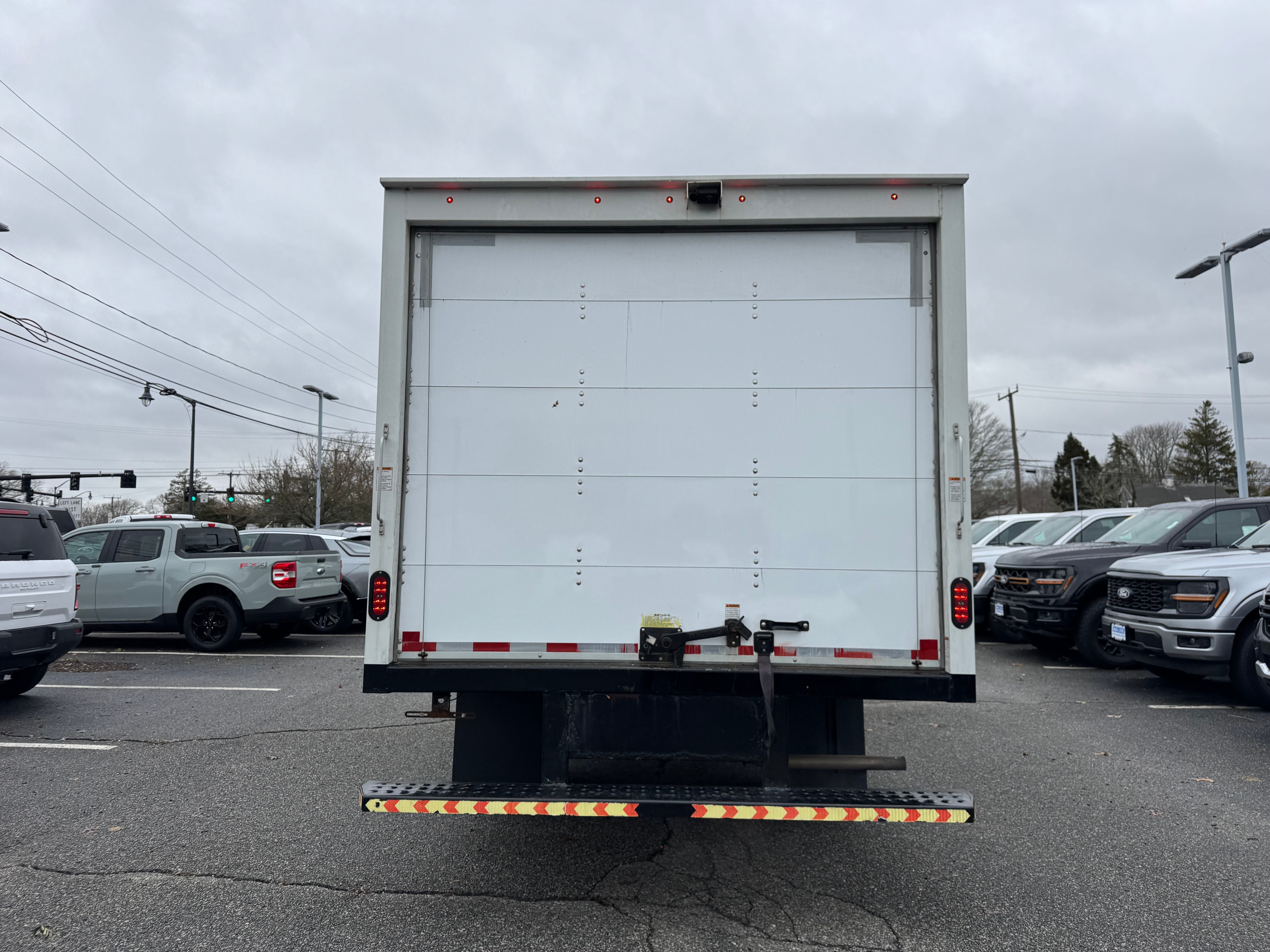 2022 Ford Transit-350 Base BOX TRUCK