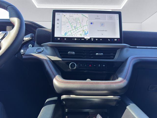 2025 Ford Explorer ST-Line RWD