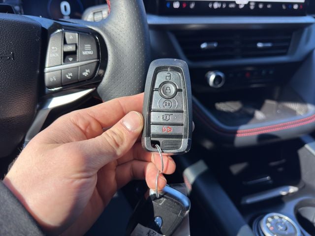 2025 Ford Explorer ST-Line RWD