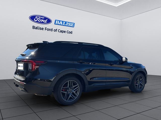 2025 Ford Explorer ST-Line RWD