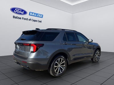 2025 Ford Explorer ST-Line