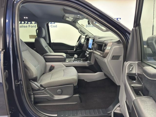 2025 Ford F-150 Lightning XLT
