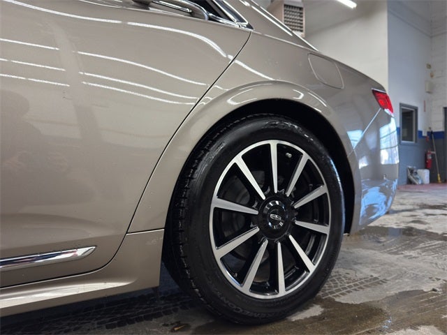 2020 Lincoln Continental Reserve