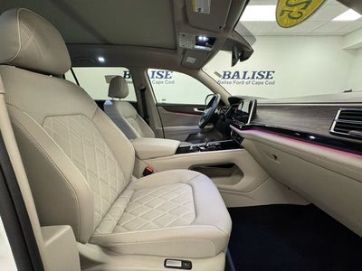 2025 Volkswagen Atlas 2.0T SEL Premium R-Line
