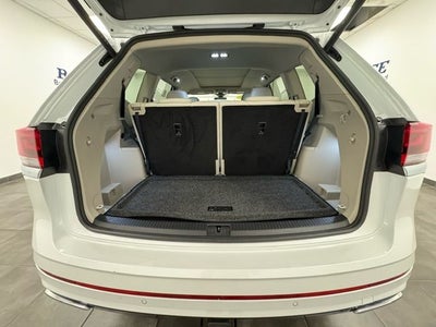 2025 Volkswagen Atlas 2.0T SEL Premium R-Line