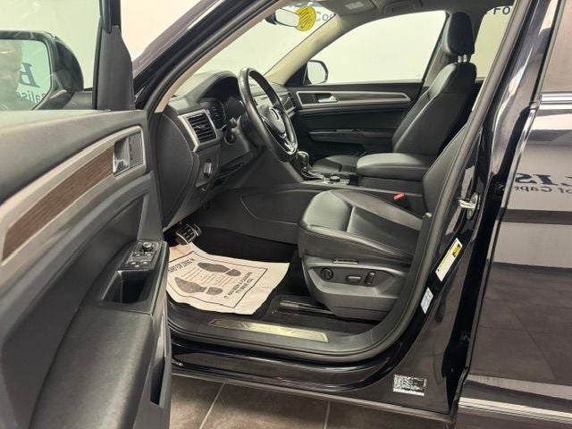 2019 Volkswagen Atlas 3.6L V6 SEL R-Line R-Line