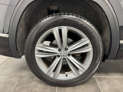 2019 Volkswagen Atlas 3.6L V6 SEL R-Line R-Line