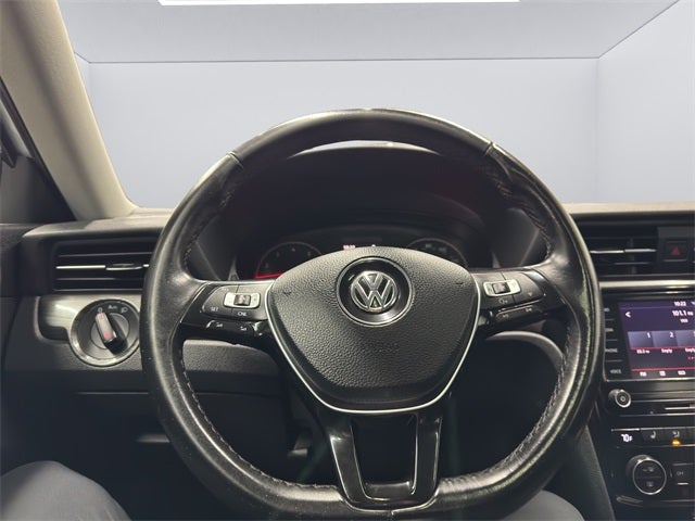 2020 Volkswagen Passat 2.0T R-Line