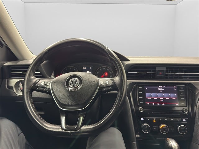 2020 Volkswagen Passat 2.0T R-Line