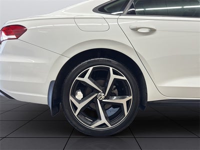 2020 Volkswagen Passat 2.0T R-Line