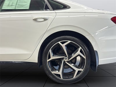 2020 Volkswagen Passat 2.0T R-Line