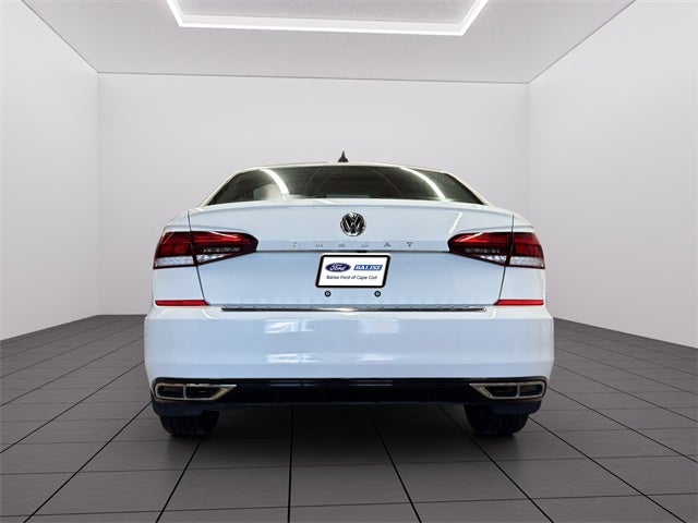 2020 Volkswagen Passat 2.0T R-Line