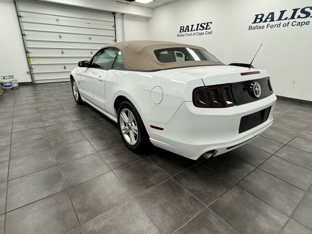 2014 Ford Mustang V6