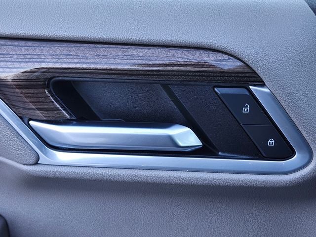 2025 Chevrolet Silverado 1500 LT LT1