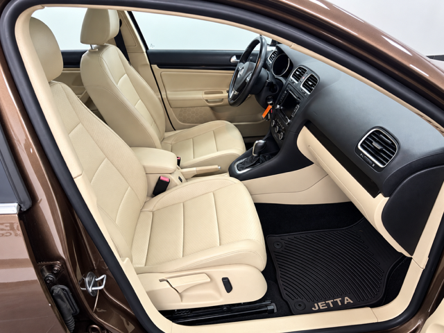 2014 Volkswagen Jetta SportWagen 2.5L SE