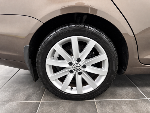 2014 Volkswagen Jetta SportWagen 2.5L SE