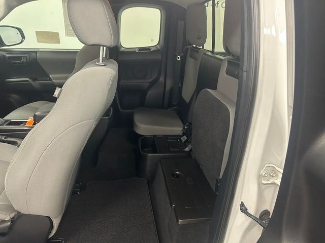 2016 Toyota Tacoma SR RWD