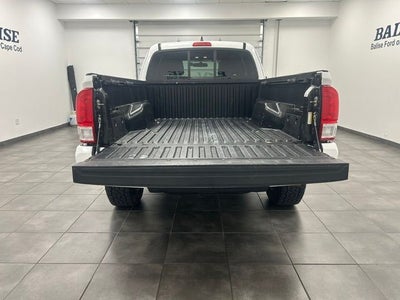 2016 Toyota Tacoma SR RWD