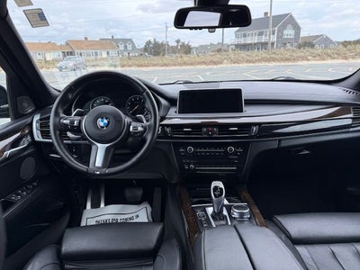 2018 BMW X5 xDrive50i M-SPORT PKG
