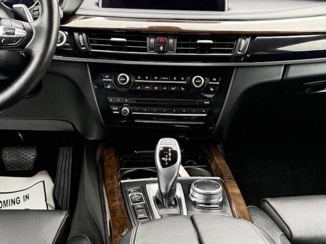 2018 BMW X5 xDrive50i M-SPORT PKG