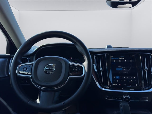 2025 Volvo S60 Plug-In Hybrid T8 Ultra