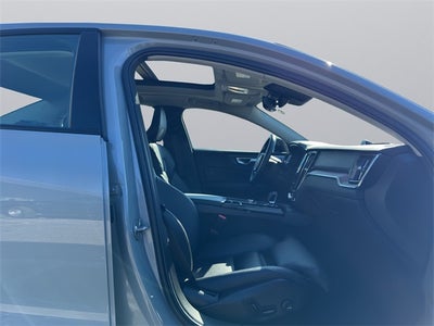 2025 Volvo S60 Plug-In Hybrid T8 Ultra