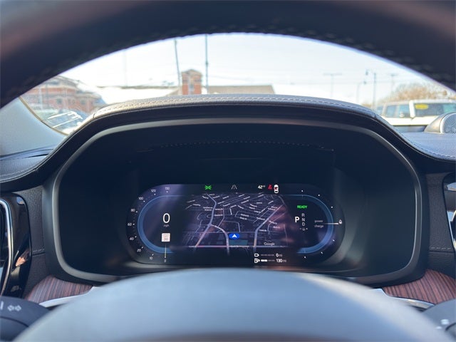 2025 Volvo S60 Plug-In Hybrid T8 Ultra