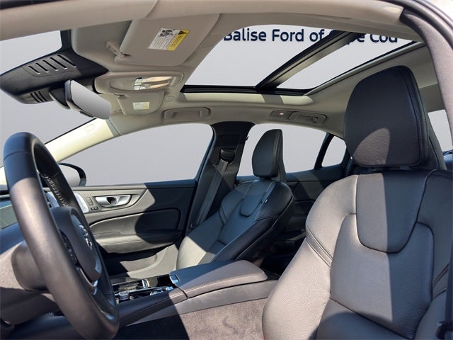 2025 Volvo S60 Plug-In Hybrid T8 Ultra