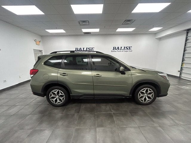 2021 Subaru Forester Premium Premium