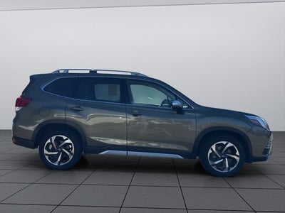 2022 Subaru Forester Touring