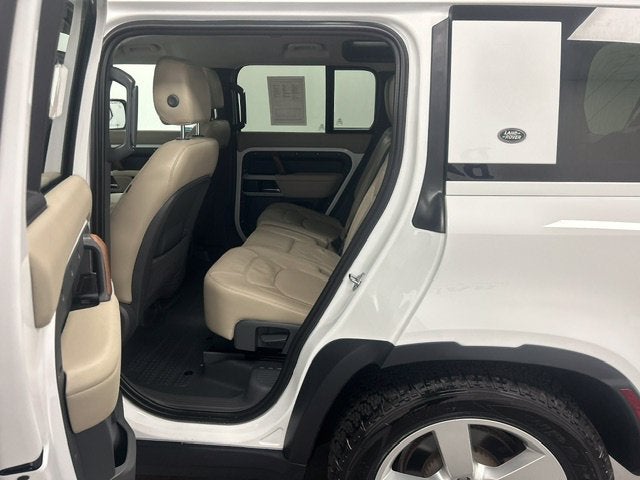 2024 Land Rover Defender 110 S