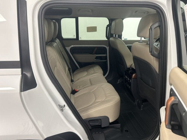 2024 Land Rover Defender 110 S