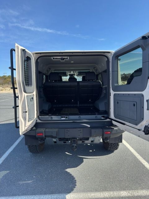 2025 INEOS Grenadier Base