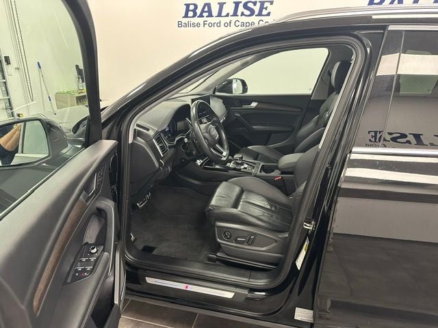 2024 Audi Q5 45 S line Premium quattro