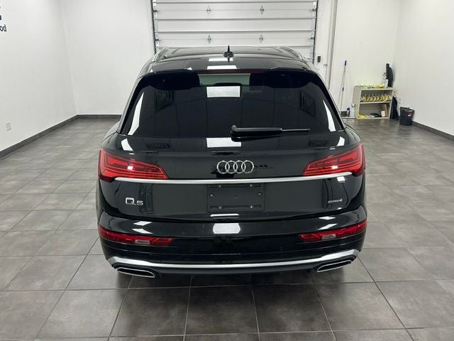 2024 Audi Q5 45 S line Premium quattro